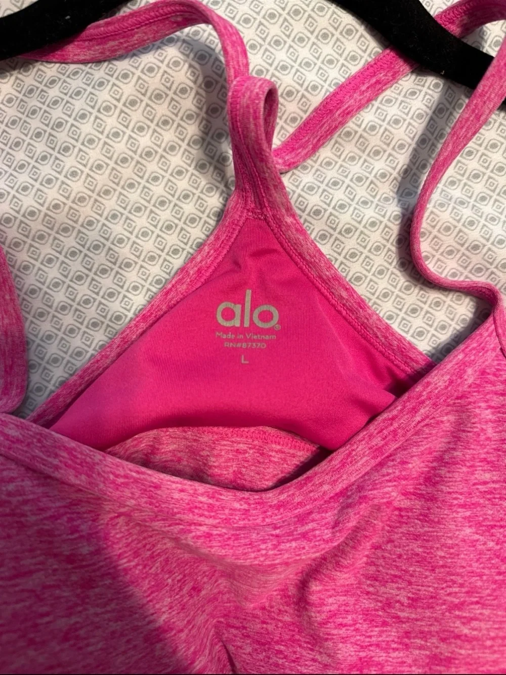ALO Yoga soft supportive